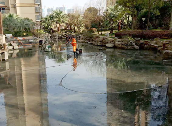 集美景观池淤泥清理